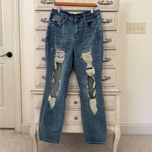 Judy Blue Distressed Straight Leg Jeans